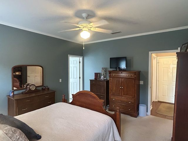 107 Asia Ct, Headland, AL 36345