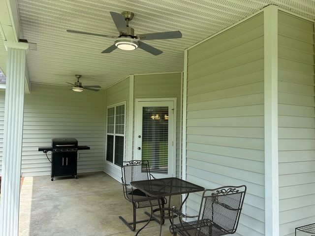 107 Asia Ct, Headland, AL 36345