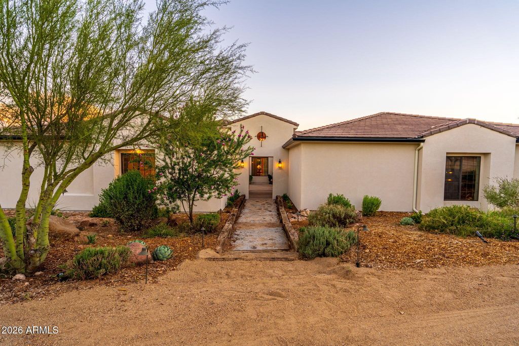 315 E SABROSA Drive, New River, AZ 85087 — photo 5