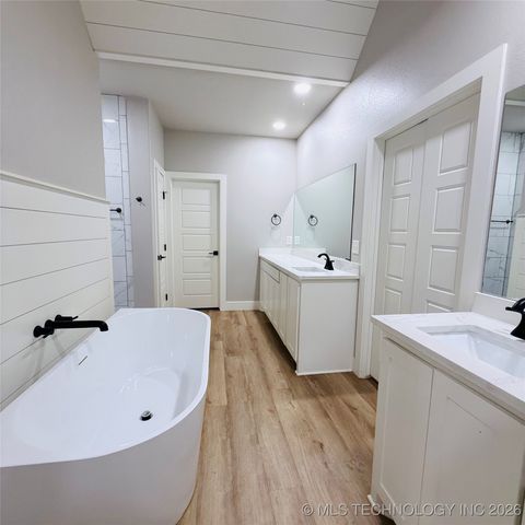 114 Wilson Loop, Durant, OK 74701