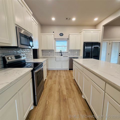 114 Wilson Loop, Durant, OK 74701