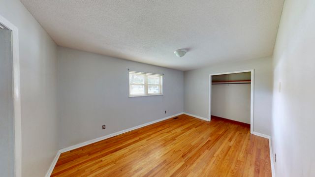 385 Bridge Street, Graysville, TN 37338