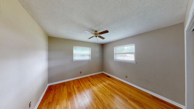 385 Bridge Street, Graysville, TN 37338