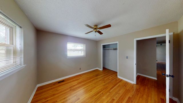 385 Bridge Street, Graysville, TN 37338