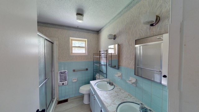 385 Bridge Street, Graysville, TN 37338