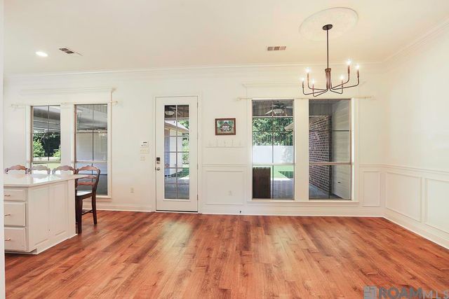 29407 Preston Pointe Dr, Livingston, LA 70754