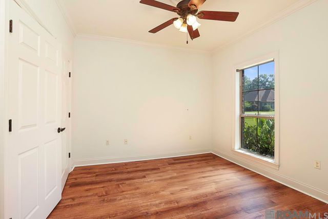 29407 Preston Pointe Dr, Livingston, LA 70754