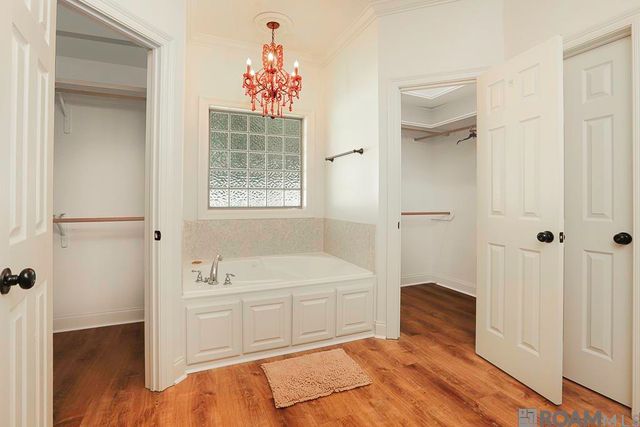 29407 Preston Pointe Dr, Livingston, LA 70754