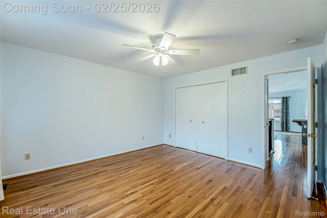 62351 Arlington Circle 3, South Lyon, MI 48178