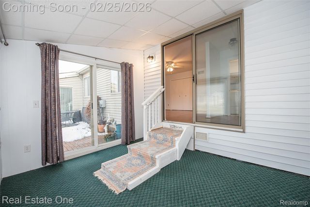 62351 Arlington Circle 3, South Lyon, MI 48178