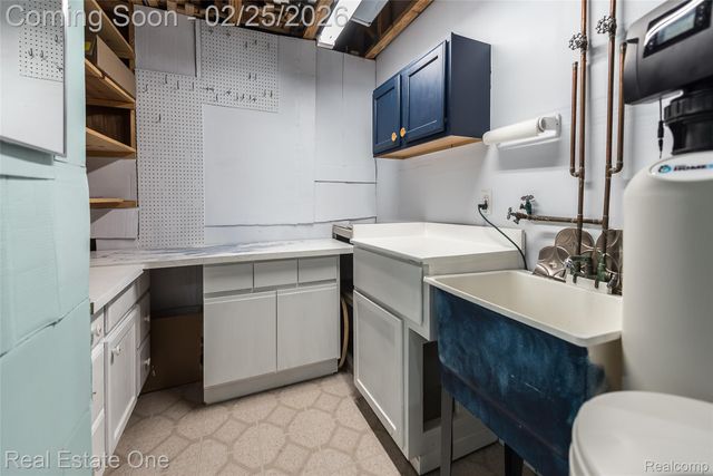 62351 Arlington Circle 3, South Lyon, MI 48178