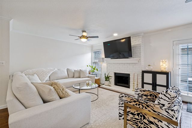 9480 Timberleaf Drive, Dallas, TX 75243