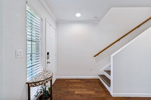 9480 Timberleaf Drive, Dallas, TX 75243
