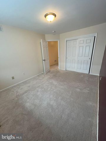 7 SAGE DR, Lumberton, NJ 08048