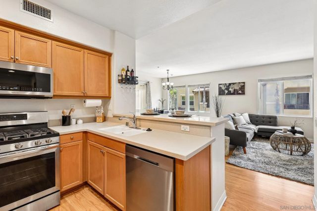 5444 Zeil Pl, San Diego, CA 92105