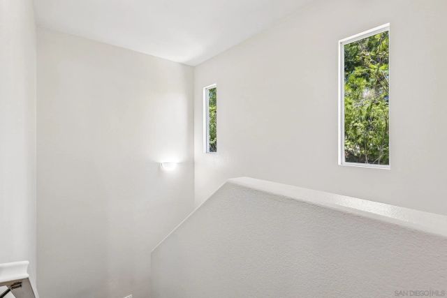 5444 Zeil Pl, San Diego, CA 92105