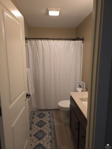 4744 Jackies Way, Manhattan, KS 66502