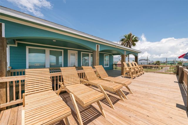 1960 Avenue I, Port Bolivar, TX 77650