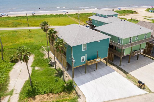 1960 Avenue I, Port Bolivar, TX 77650