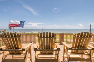 1960 Avenue I, Port Bolivar, TX 77650