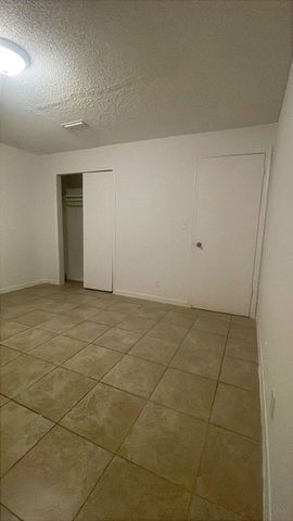 3600 Riverside Dr C, Coral Springs, FL 33065