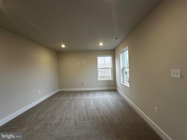 5507 ABERDEEN PL, White Plains, MD 20695