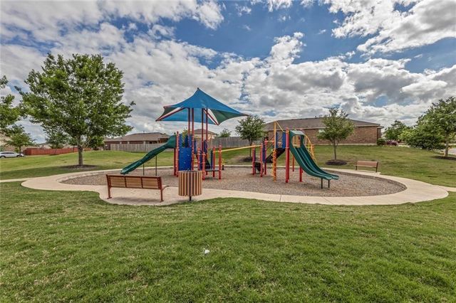 331 Moonwalker TRL, Buda, TX 78610