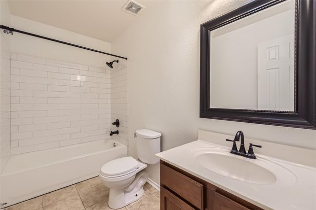 331 Moonwalker TRL, Buda, TX 78610