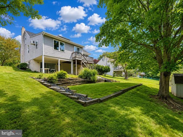 1274 DORIS DR, Pottstown, PA 19464