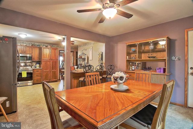 1274 DORIS DR, Pottstown, PA 19464