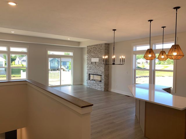 7603 Brook Villa South 136, Allendale Twp, MI 49401