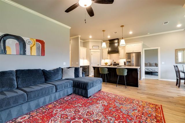9121 NW 119th Street, Yukon, OK 73099