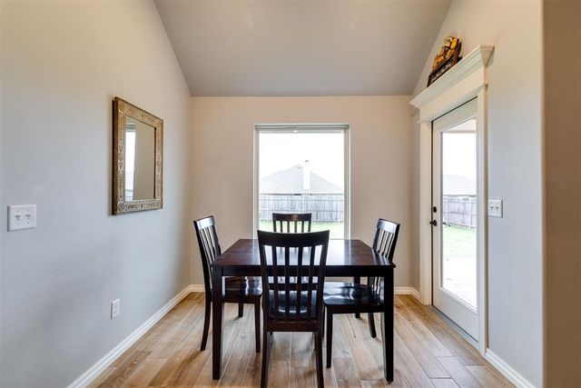 9121 NW 119th Street, Yukon, OK 73099