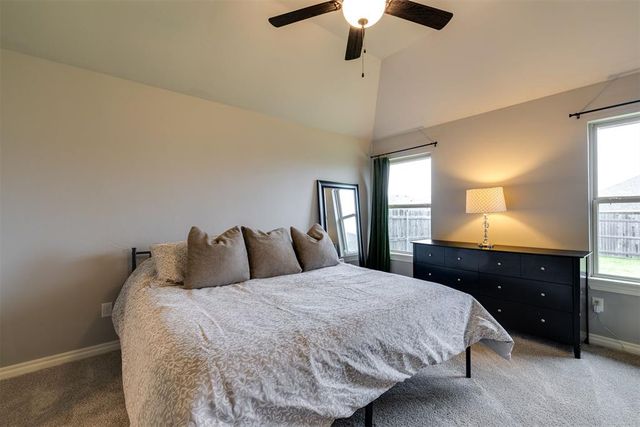 9121 NW 119th Street, Yukon, OK 73099
