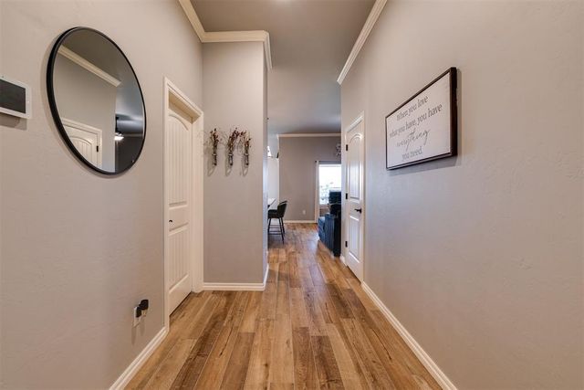 9121 NW 119th Street, Yukon, OK 73099