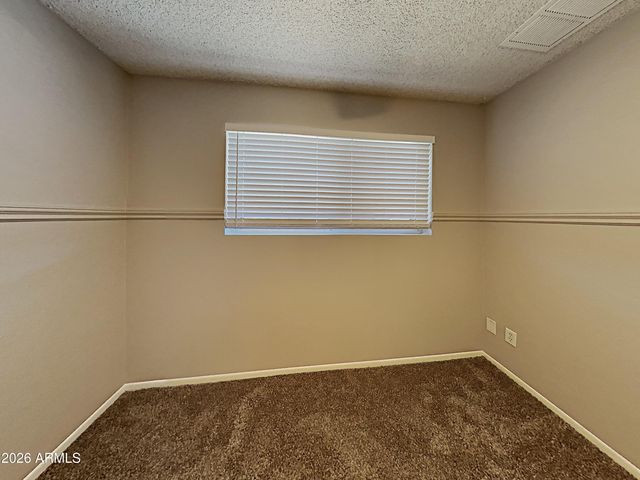 9855 N 56TH Drive, Glendale, AZ 85302