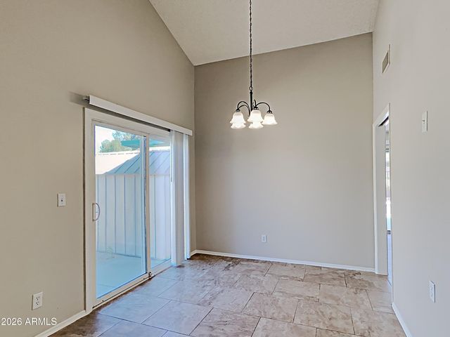 9855 N 56TH Drive, Glendale, AZ 85302