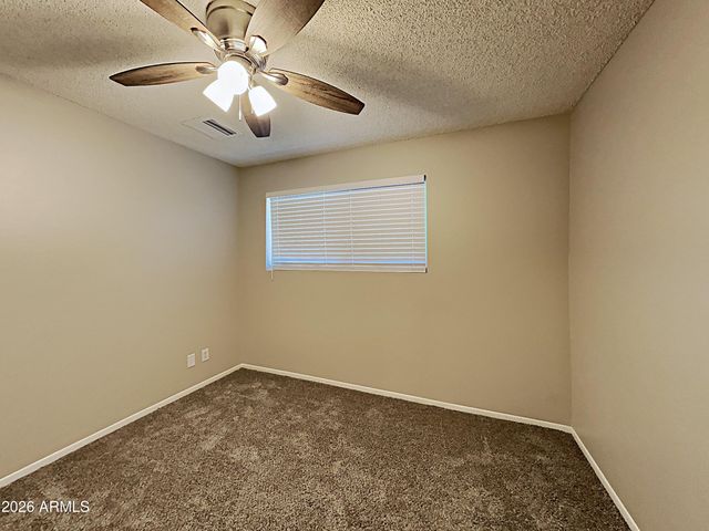 9855 N 56TH Drive, Glendale, AZ 85302