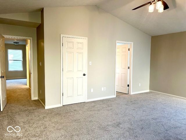 5822 W Deerview, Mccordsville, IN 46055