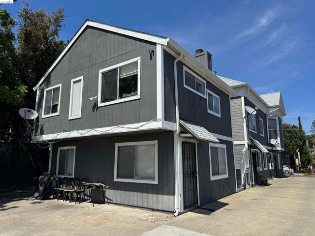 2151 E 24th Street, Oakland, CA 94606
