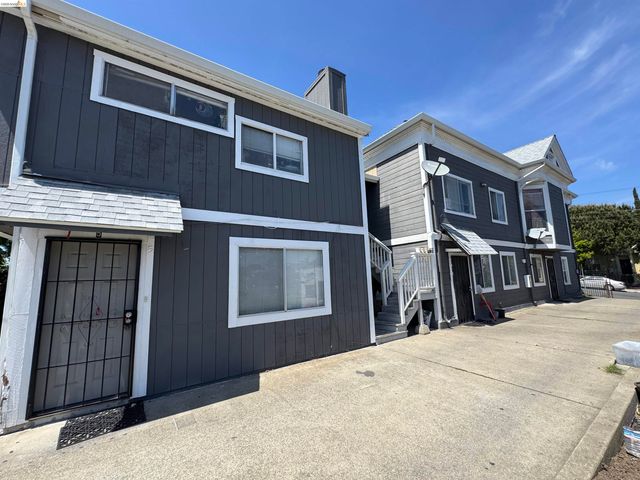 2151 E 24th Street, Oakland, CA 94606