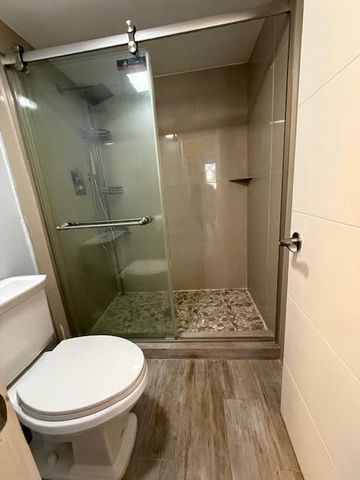 6475 W Oakland Park Boulevard 401, Lauderhill, FL 33313