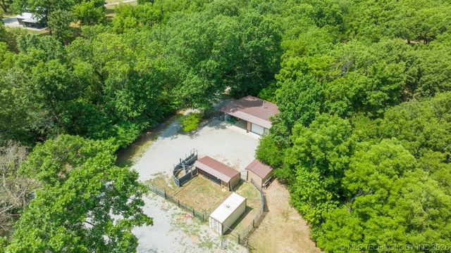 68243 S 220th Road, Wagoner, OK 74467