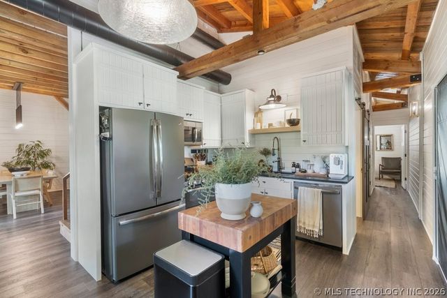 68243 S 220th Road, Wagoner, OK 74467