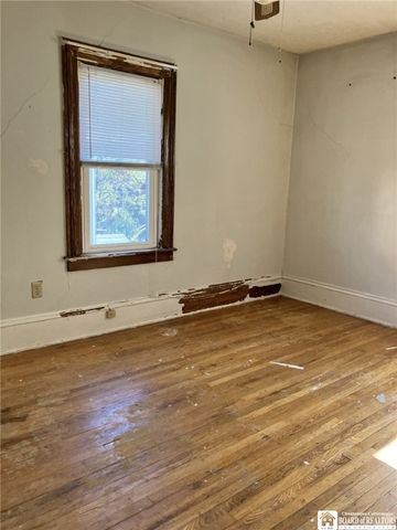 133 Euclid Avenue, Jamestown, NY 14701