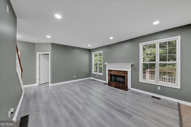 5218 Brown Leaf Trail SW, Powder Springs, GA 30127