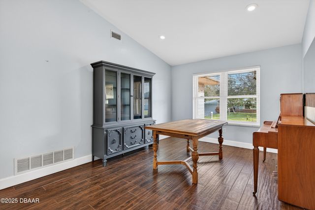 814 E River Oak Drive, Ormond Beach, FL 32174