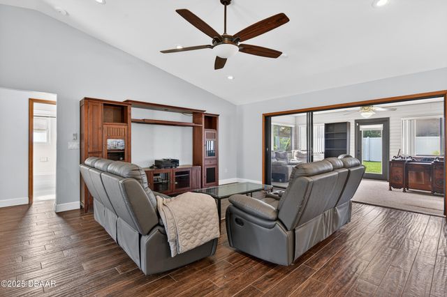 814 E River Oak Drive, Ormond Beach, FL 32174