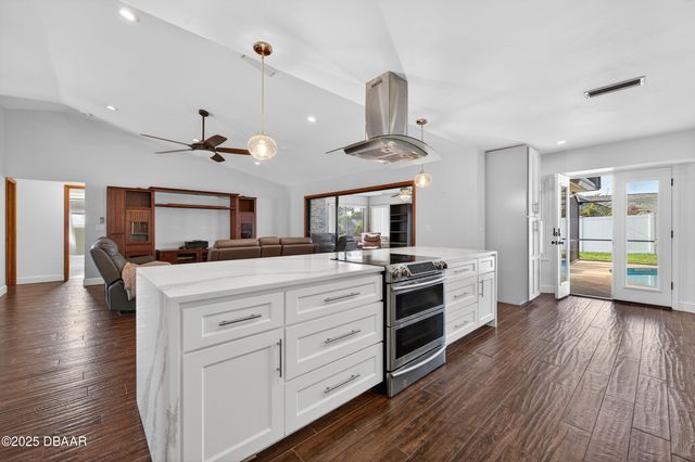 814 E River Oak Drive, Ormond Beach, FL 32174