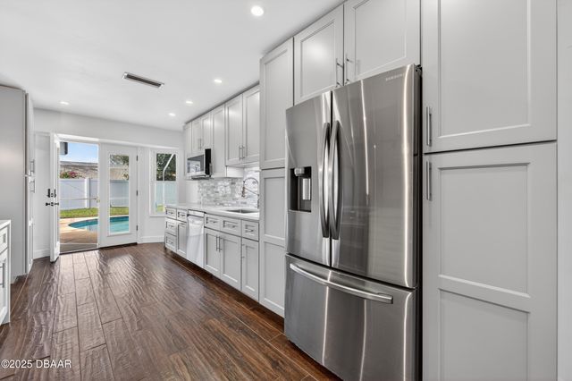 814 E River Oak Drive, Ormond Beach, FL 32174